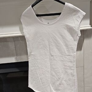 Elegant White Short Sleeve Women's Tee